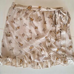 Madewell 100% Silk Meadow Wrap Skirt in Field Bouquet SZ 4 Floral Fully Lined